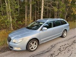 Blå Begagnad 2010 Skoda Superb Elegance Kombi | 46 000 kr (Bra pris)
