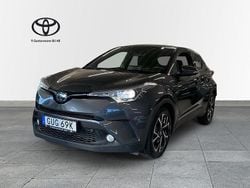 Mörkgrå Begagnad 2019 Toyota C-HR Edition SUV | 234 900 kr (Marknadspris)