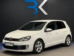 Vit Begagnad 2009 VW Golf VI GTI Halvkombi | 99 900 kr (Dyr)