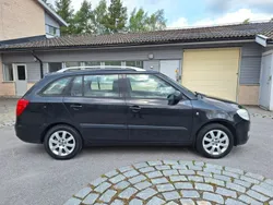 Svart Begagnad 2010 Skoda Fabia Kombi | 21 500 kr (Bra pris)