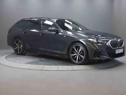 Grå Begagnad 2025 BMW 530e Kombi | 649 000 kr