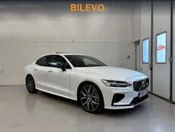 Vit Begagnad 2019 Volvo S60 R-Design Sedan | 399 800 kr (Marknadspris)