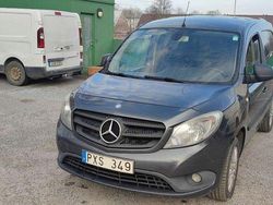Grå Begagnad 2013 Mercedes Citan 109 | 43 000 kr (Marknadspris)