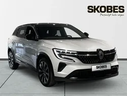 Vit Begagnad 2024 Renault Austral Techno SUV | 394 500 kr (Lite dyr)