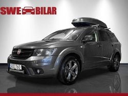 Grå Begagnad 2015 Fiat Freemont Black Code SUV | 124 900 kr (Marknadspris)