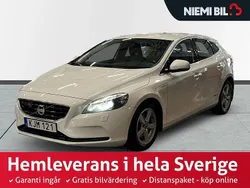Vit Begagnad 2014 Volvo V40 Momentum Kombi | 124 900 kr (Marknadspris)