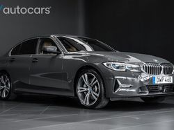 Grå Begagnad 2019 BMW 330 Luxury Line Sedan | 398 750 kr