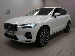 Vit Begagnad 2025 Volvo XC60 SUV | 539 900 kr (Marknadspris)