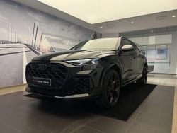 Svart Ny 2025 Audi RS Q8 Performance SUV | 1 889 000 kr (Lite dyr)