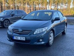 Mörkblå Begagnad 2008 Toyota Corolla Sedan | 89 900 kr
