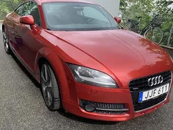 Röd Begagnad 2007 Audi TT Comfort Sportkupé | 129 000 kr (Dyr)