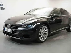 Svart Begagnad 2020 VW Arteon Halvkombi | 339 900 kr (Marknadspris)