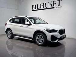 Vit Begagnad 2022 BMW X1 Sport Line SUV | 269 900 kr