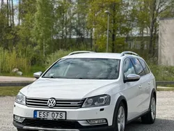 Vit Begagnad 2015 VW Passat Alltrack Kombi | 69 000 kr (Marknadspris)
