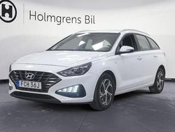Atlas white Begagnad 2023 Hyundai i30 Essential Kombi | 204 900 kr (Marknadspris)