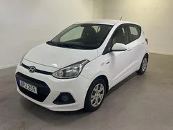 Vit Begagnad 2014 Hyundai i10 Halvkombi | 79 995 kr (Marknadspris)