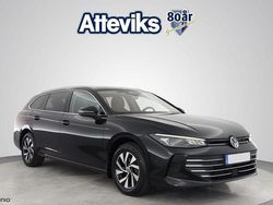 Svart Begagnad 2024 VW Passat Kombi | 324 900 kr (Dyr)