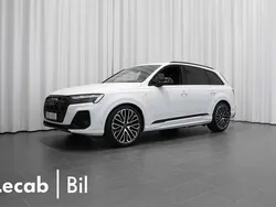 Vit (glaciärvit metallic) Ny 2025 Audi Q7 Design SUV | 1 286 700 kr (Marknadspris)