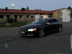 Blå Begagnad 2012 Volvo V70 Summum Kombi | 75 000 kr (Marknadspris)