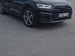 Svart Begagnad 2020 Audi e-tron SUV | 400 000 kr