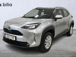 Silver Begagnad 2024 Toyota Yaris Cross Active SUV | 274 900 kr (Marknadspris)
