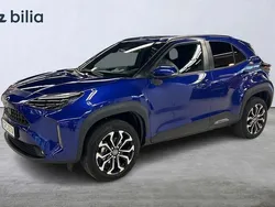 Mörkblå Ny 2025 Toyota Yaris Cross Active SUV | 369 900 kr (Lite dyr)