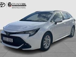 Vit Begagnad 2023 Toyota Corolla Active Kombi | 289 000 kr (Marknadspris)
