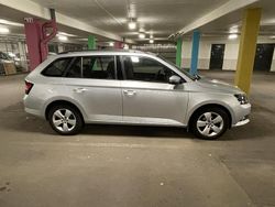 Silver Begagnad 2016 Skoda Fabia Style Halvkombi | 95 000 kr (Marknadspris)