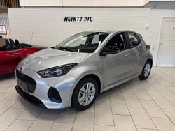 Stormy silver Ny 2025 Mazda 2 Center-Line Halvkombi | 259 400 kr (Marknadspris)