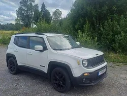 Vit Begagnad 2017 Jeep Renegade SUV | 120 000 kr (Superpris)