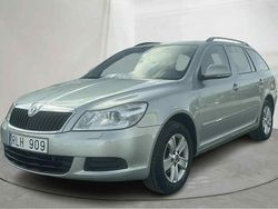 Grön Begagnad 2011 Skoda Octavia Ambiente Kombi | 53 500 kr (Bra pris)