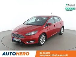 Röd Begagnad 2017 Ford Focus Titanium Halvkombi | 90 000 kr (Marknadspris)