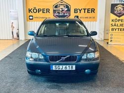 Mörkblå Begagnad 2001 Volvo S60 Business Edition Sedan | 34 900 kr (Marknadspris)