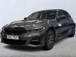 Grå Begagnad 2019 BMW 330e Shadowline Sedan | 339 900 kr (Lite dyr)