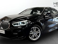 Svart (black) Begagnad 2022 BMW 118 Shadowline Halvkombi | 308 700 kr (Dyr)