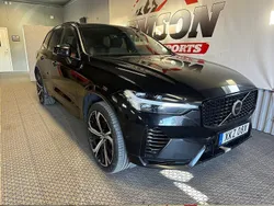 Svart Begagnad 2021 Volvo XC60 R-Design SUV | 399 900 kr (Marknadspris)