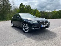 Svart Begagnad 2016 BMW 520 Kombi | 164 900 kr (Marknadspris)