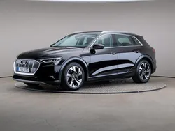 Svart Begagnad 2022 Audi e-tron Proline SUV | 355 000 kr (Bra pris)