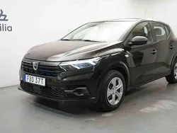 Svart Begagnad 2022 Dacia Sandero Halvkombi | 99 900 kr (Superpris)