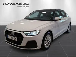 Glaciärvit metallic Begagnad 2024 Audi A1 Sportback Proline Halvkombi | 259 900 kr (Dyr)