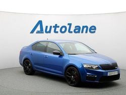 Blå Begagnad 2014 Skoda Octavia vRS Halvkombi | 179 900 kr (Lite dyr)