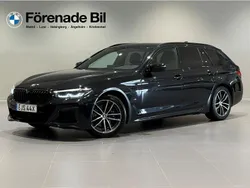 Svart Begagnad 2021 BMW 530e M Sport Kombi | 359 000 kr (Marknadspris)