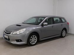 Silver Begagnad 2011 Subaru Legacy Kombi | 59 900 kr (Marknadspris)