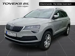 Grå (steel grey) Begagnad 2021 Skoda Karoq Style SUV | 224 900 kr (Marknadspris)