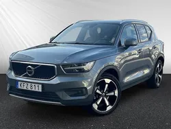 Grå Begagnad 2018 Volvo XC40 Momentum SUV | 284 900 kr (Marknadspris)