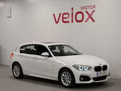Vit Begagnad 2017 BMW 120 M Sport Halvkombi | 154 900 kr (Marknadspris)