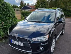 Svart Begagnad 2010 Mitsubishi Outlander SUV | 69 000 kr