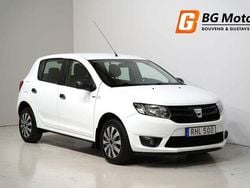 Vit Begagnad 2016 Dacia Sandero Halvkombi | 79 900 kr (Lite dyr)