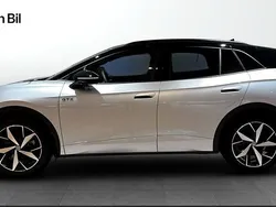 Silver Begagnad 2023 VW ID.4 GTX SUV | 489 900 kr (Marknadspris)