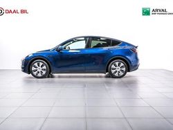 Blå Begagnad 2022 Tesla Model Y Long Range AWD SUV | 399 700 kr (Bra pris)